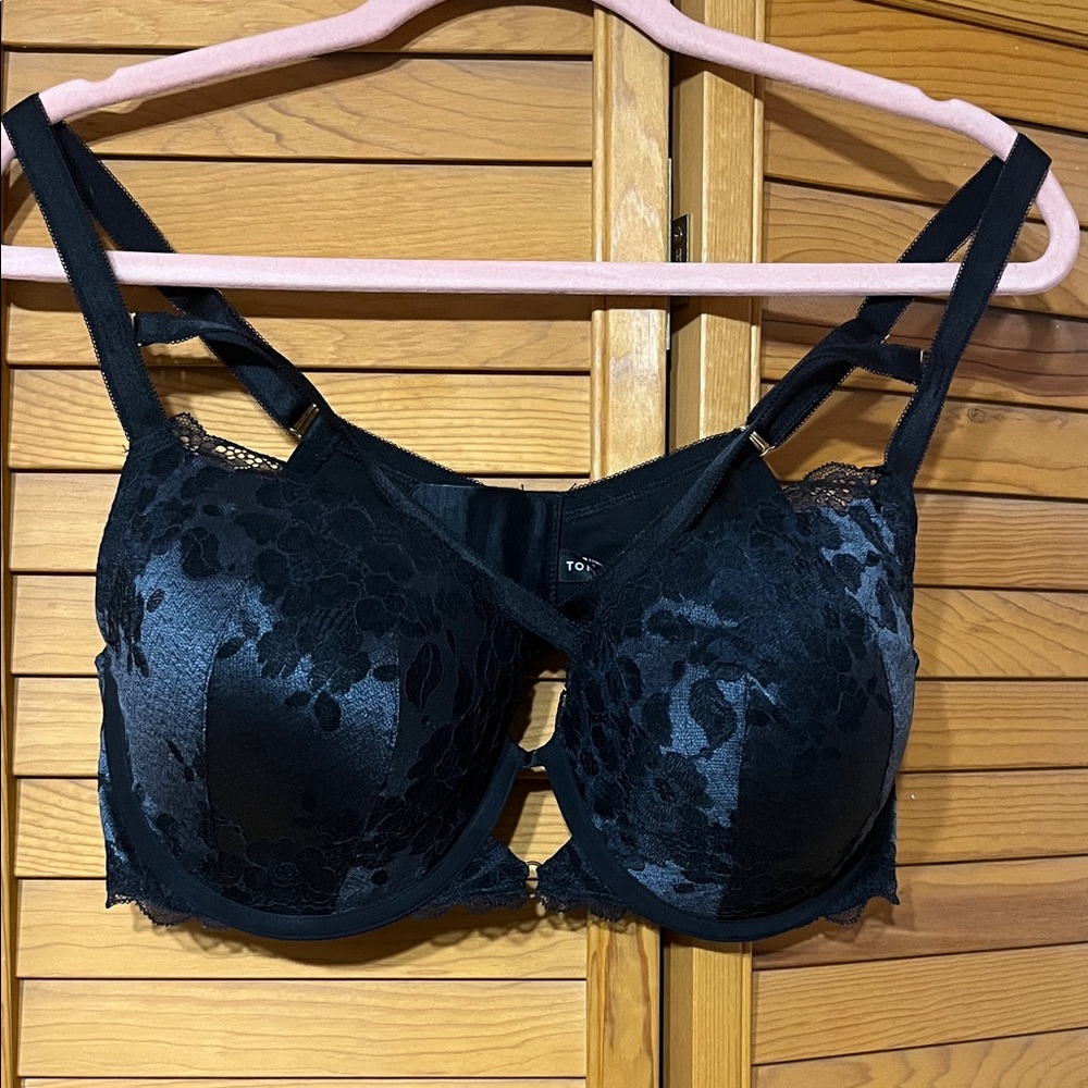 Torrid Black Floral Lace Bra Size 40C